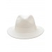 Шляпу Федора с лентой белого цвета